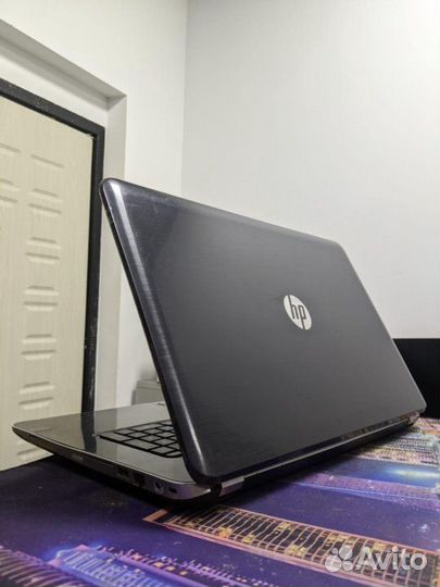 Ноутбук HP 17.3 i5 6gb 500gb video 2gb