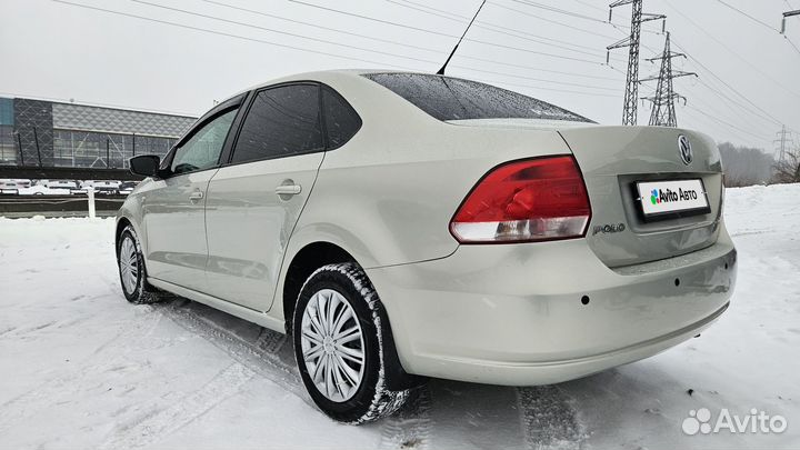 Volkswagen Polo 1.6 AT, 2012, 205 000 км