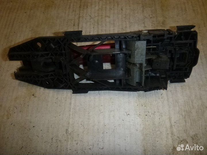 Ручка двери задней наружная левая Volkswagen tigua