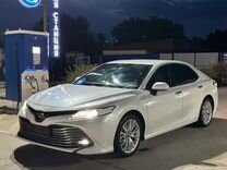 Toyota Camry 2.5 AT, 2019, 68 800 км, с пробегом, цена 3 050 000 руб.