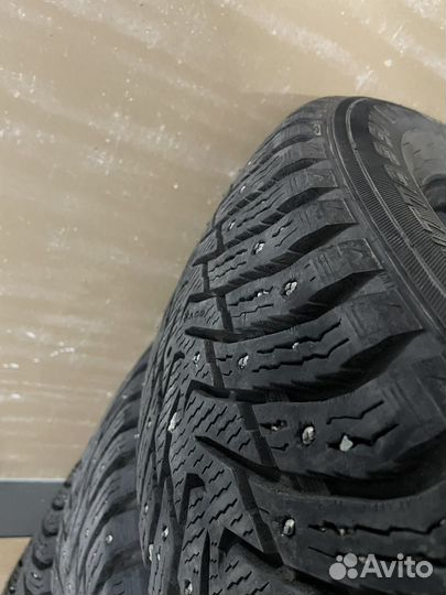 Nokian Tyres Hakkapeliitta 8 SUV 225/60 R17