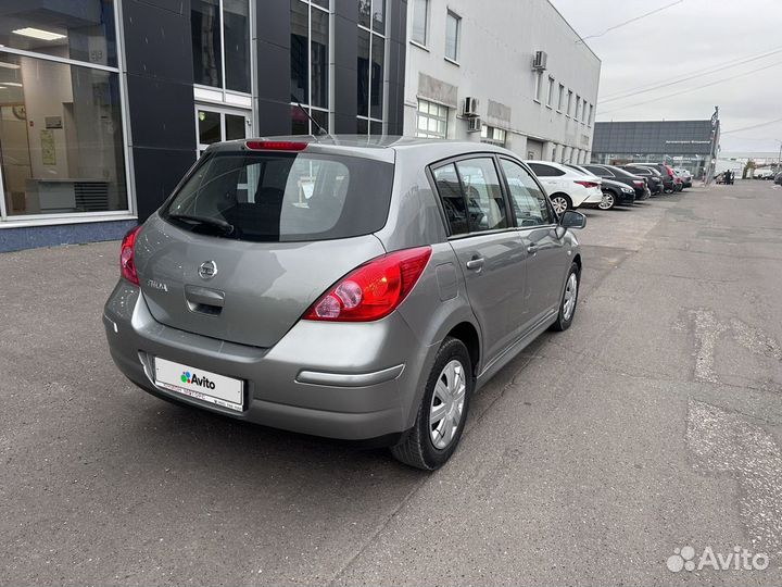 Nissan Tiida 1.6 AT, 2010, 123 200 км