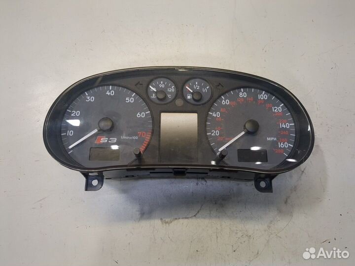 Щиток приборов Audi S3, 2003