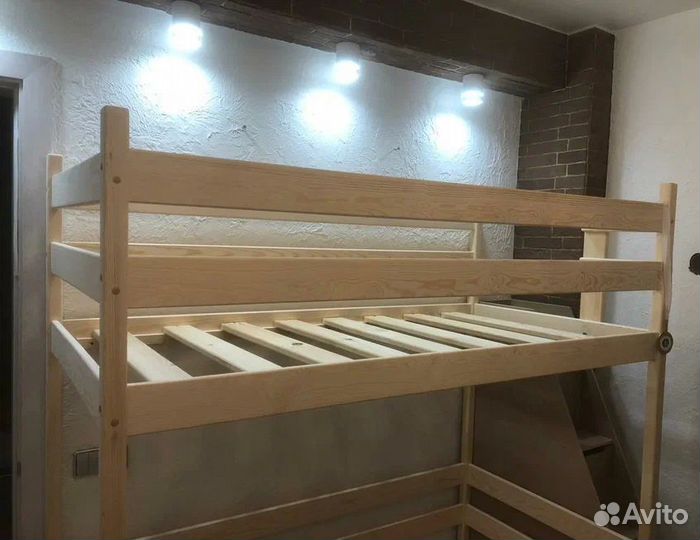 Кровать чердак домик 180х90