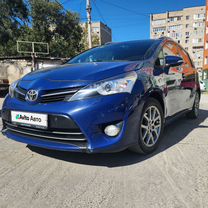 Toyota Verso 1.8 CVT, 2013, 355 000 км, с пробегом, цена 1 390 000 руб.