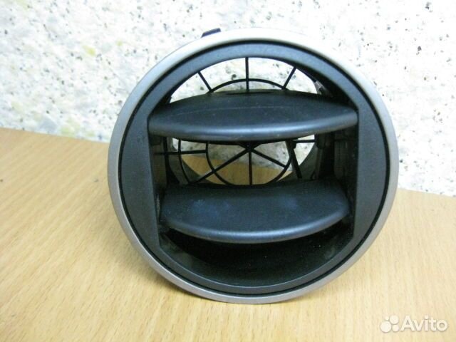 Дефлектор воздушный Mazda 3 (BL) (2009-2013)