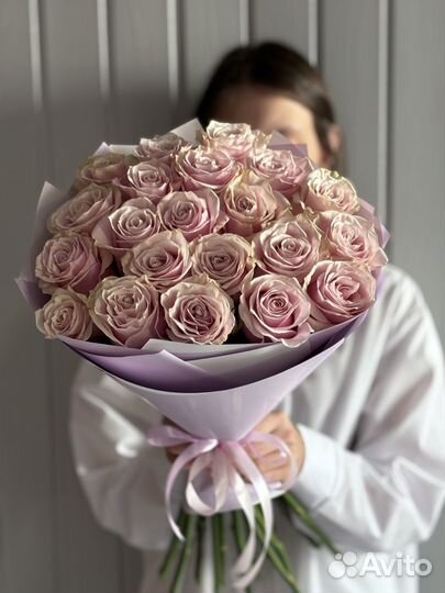 Монобукет из 21 Розы Пинк Мондиаль