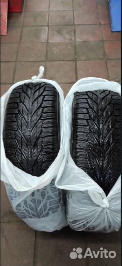 Nokian Tyres Hakkapeliitta R 235/60 R18
