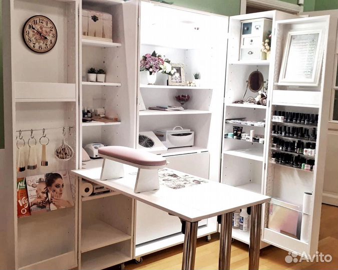 Шкаф для мастера маникюра, маникюрный стол