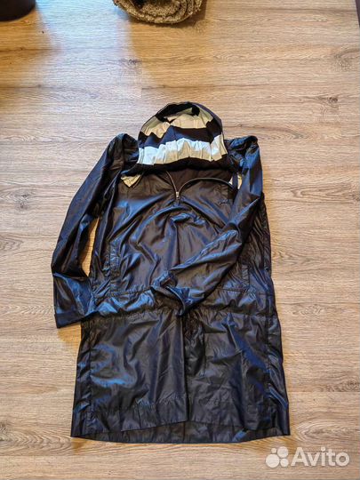 Плащ adidas silver