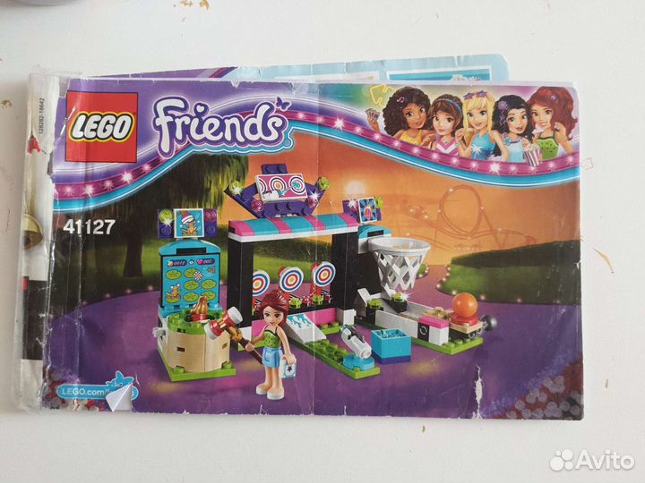Конструктор lego Friends 41127 Галерея в парке раз
