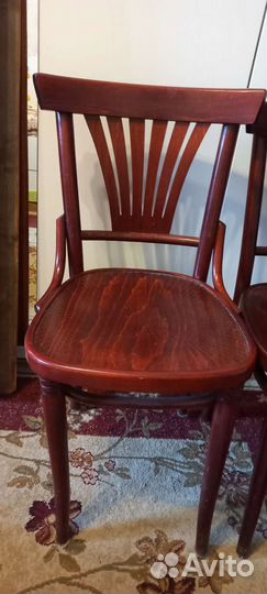 Стол и 2 стула