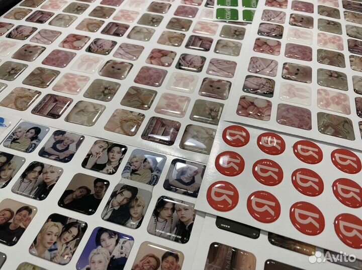 Наклейки на ноутбук