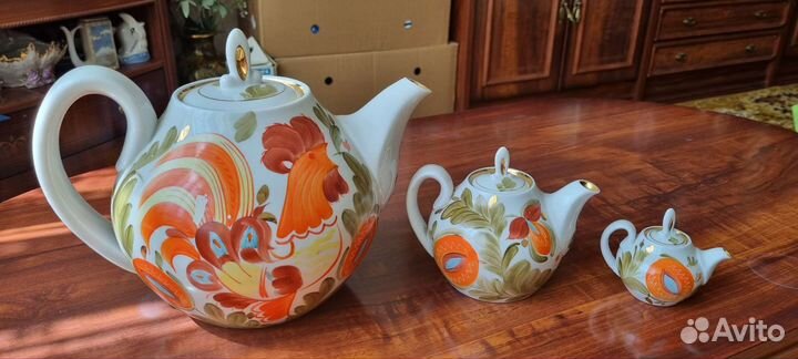 Набор из трех чайников. Золотой петушок
