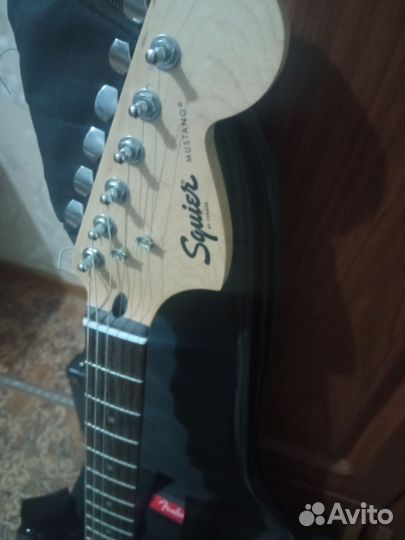 Гитара fender squier bullet mustang черный