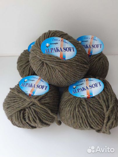 Пряжа в ассортименте меринос, альпака, мохер