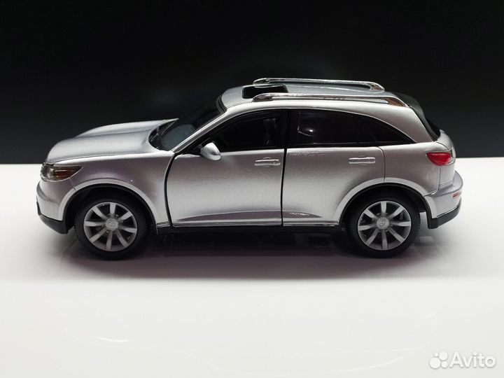 1:24 Infiniti FX