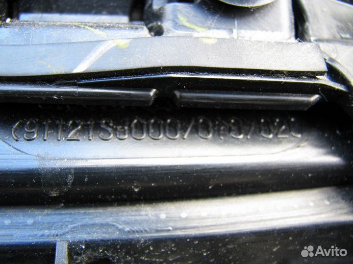 Subaru Forester накладка решетки радиатора 2018+