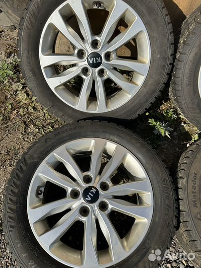 Зимние шипованные колеса на Kia ceed r16