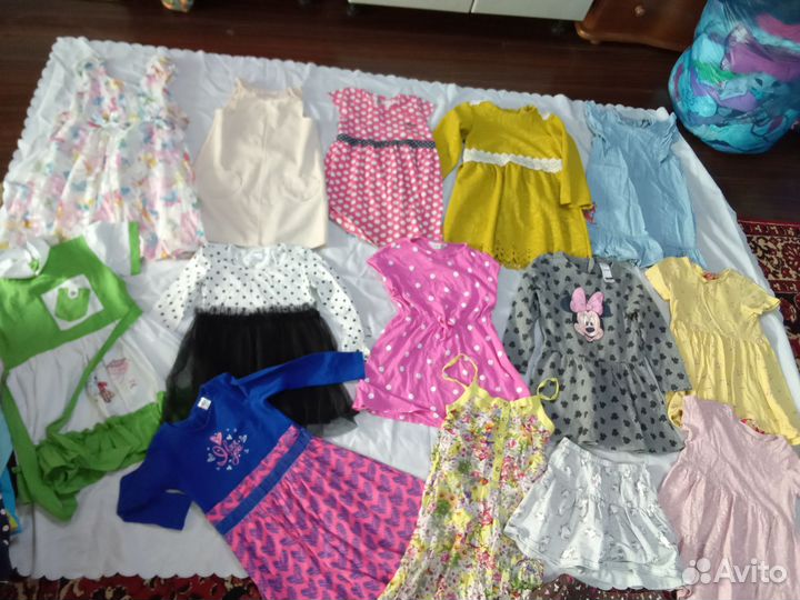 Большой мешок одежды для девочки 116/122