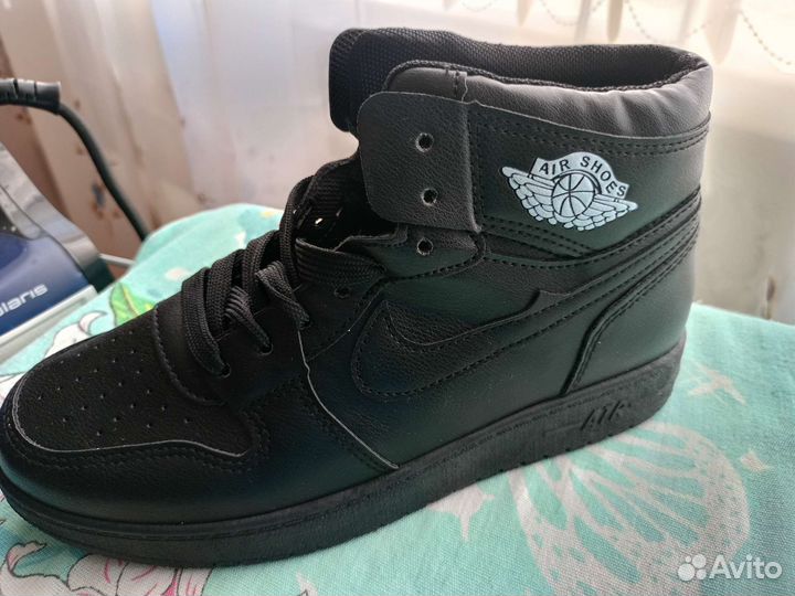 Ботинки демисезонные