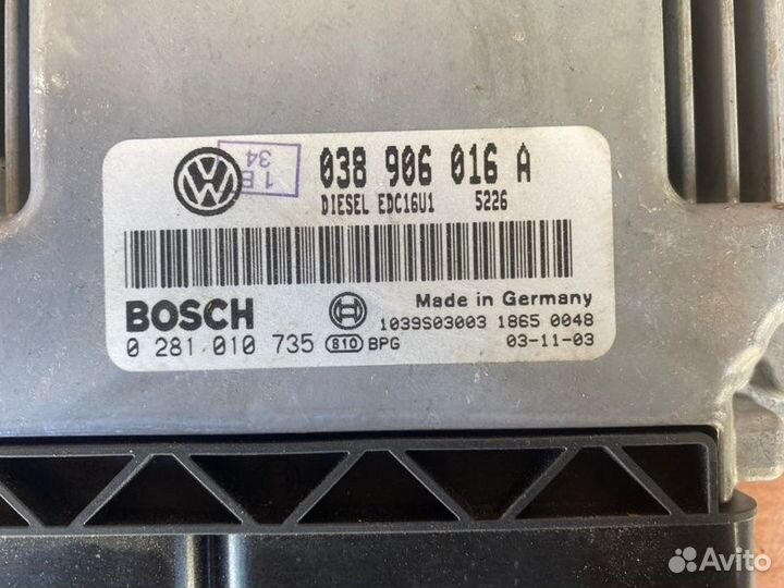 Блок управления двс Vw Transporter T5 ахb 2004