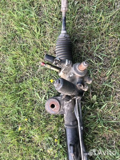 Продам Рулевую рейку Nissan fuga PY50 vq35de