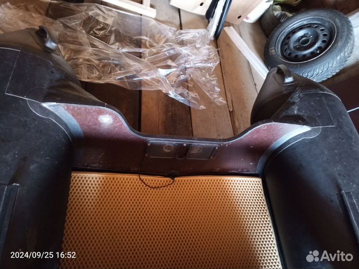 Лодка gladiator e350r