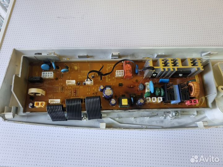 Модуль стиральной машины Samsung WF6528S7W
