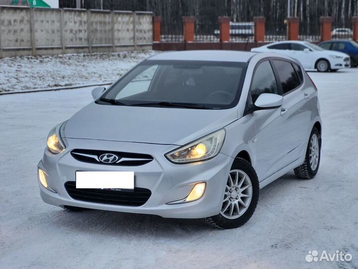 Hyundai Solaris 1.4 МТ, 2013, 61 750 км