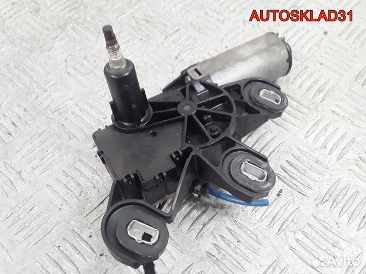 Моторчик стеклоочистителя задний Mercedes W203