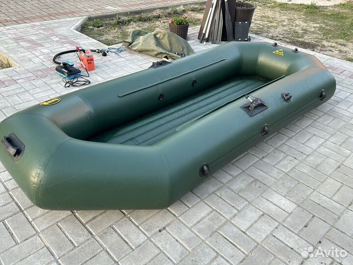 Надувная лодка пвх двухместная
