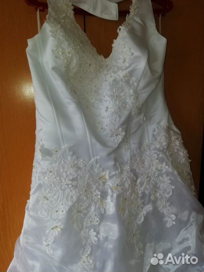 Платье свадебное