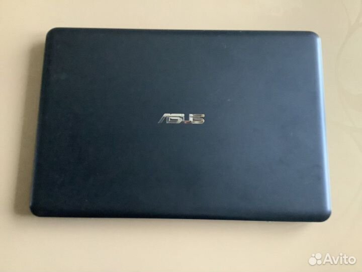 Asus X205T