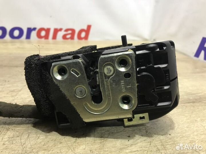 Замок двери задний левый Nissan Juke 1.6 HR16DE