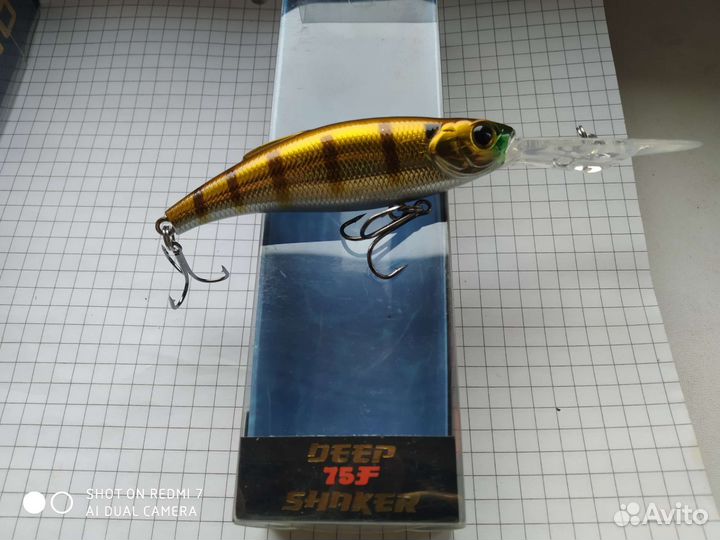 Воблер, для троллинга церубит Deep shaker 75
