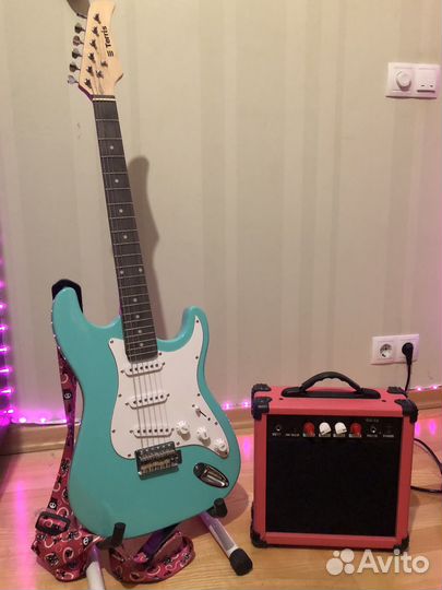 Электрогитара terris с комбиком