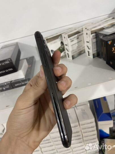 iPhone 11 pro 64 гб