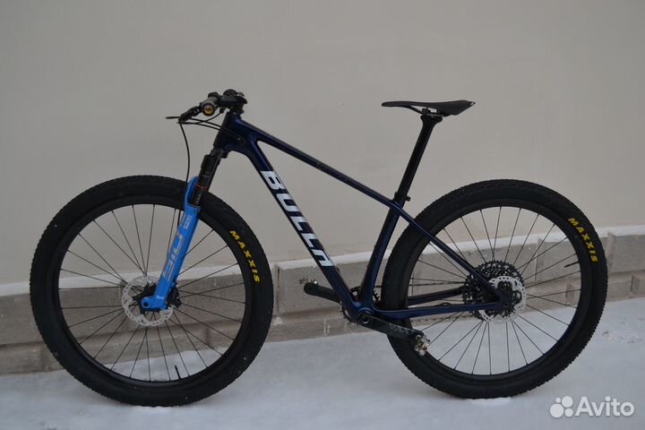 Карбоновый горный велосипед Bulla 29 custom