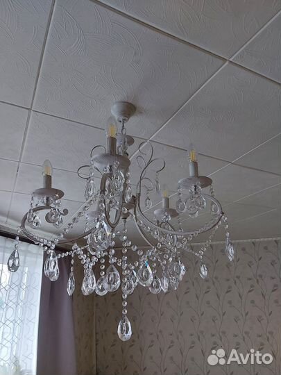 Люстра подвесная потолочная