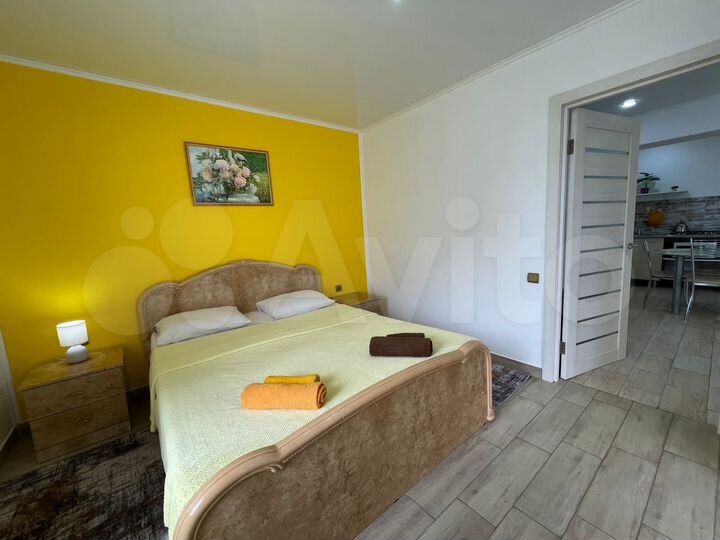 2-к. квартира, 40 м², 1/3 эт.