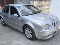 Volkswagen Bora 1.6 MT, 2004, 401 000 км, с пробегом, цена 417 000 руб.