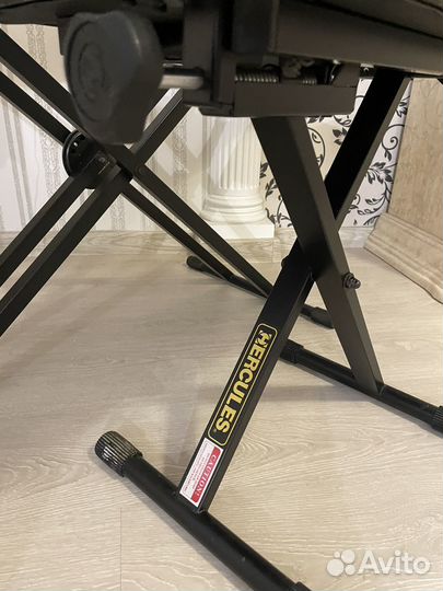 Стул для фортепиано Hercules