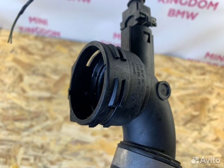 Патрубок системы охлаждения Bmw 3-Series E90