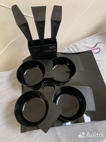 Поднос с аксессуарами Wella