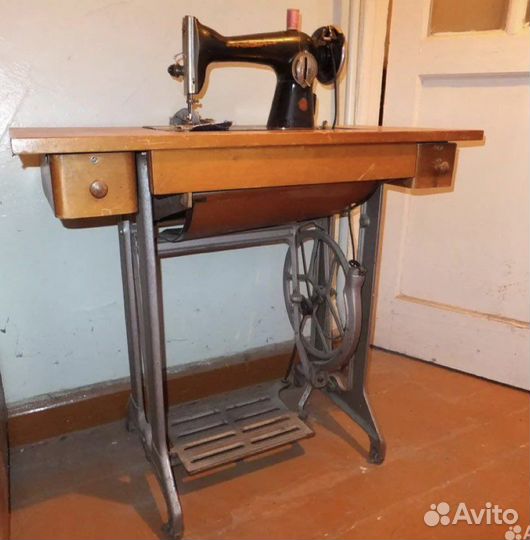 Швейная машина Подольск ножная винтаж