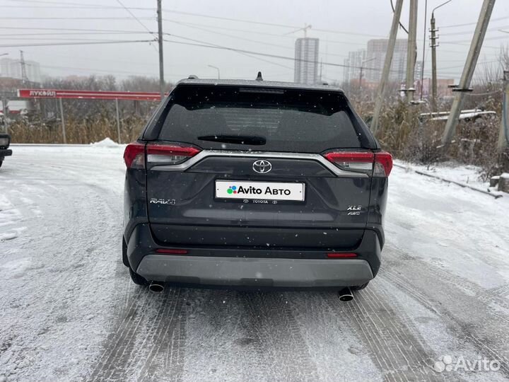 Toyota RAV4 2.5 AT, 2020, 14 937 км