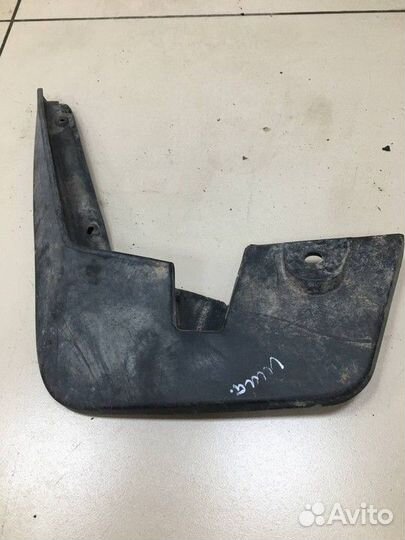 Брызговик передний левый LADA Largus