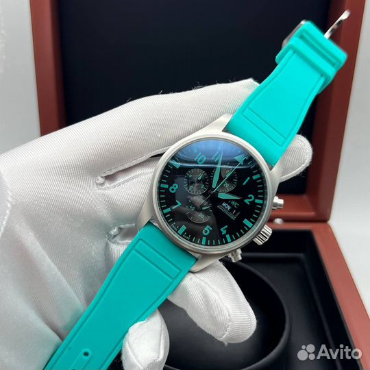 IWC Pilots Watches Мужские часы