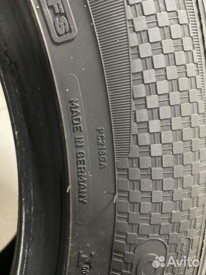 Dunlop SP Sport Maxx 235/55 R17